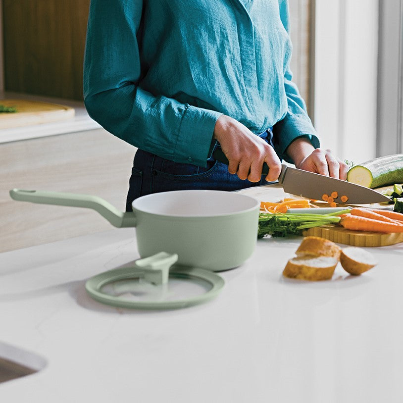 LEO Non-stick Saucepan with Lid Balance Sage - Ø 18cm