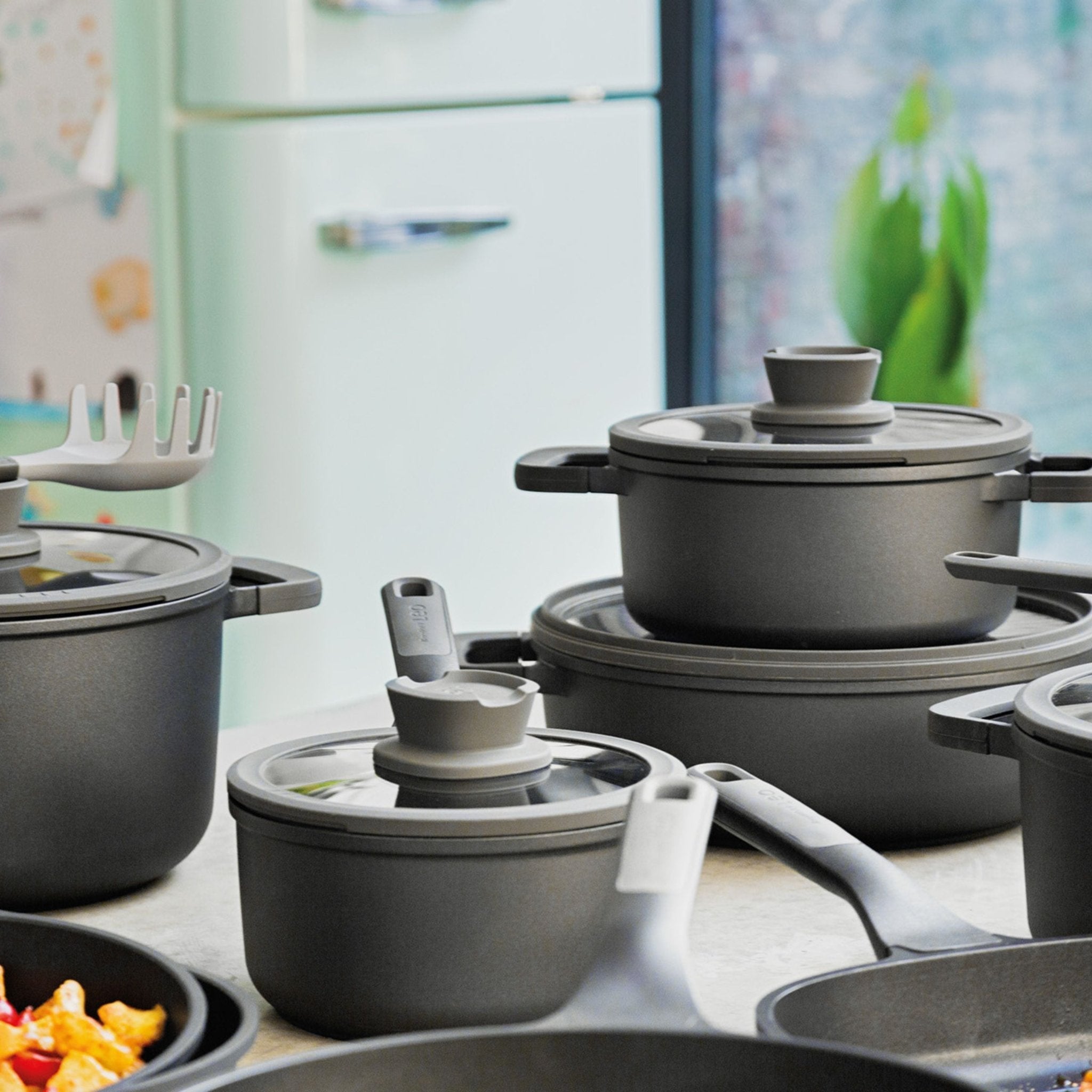 Ø 18cm sauspan met Stone+ deksel voor antikleef koken